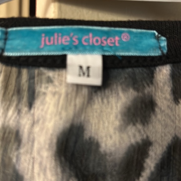 Knit cardigan with sheer leopard print back - Picture 2 of 3